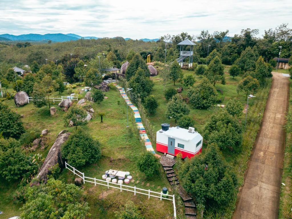 Durian Ecolodge Tampin Exterior foto